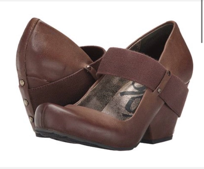 OTBT Womens Union Springs Slip-On Loafer OTBT Womens Union Springs Slip-On Loafer